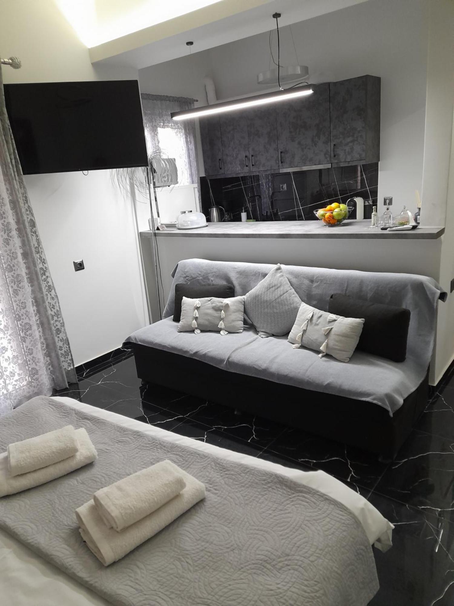 Chris Luxury Studio Ioannina Exterior foto